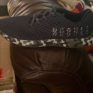 Navy n camo! No bull! Brand new